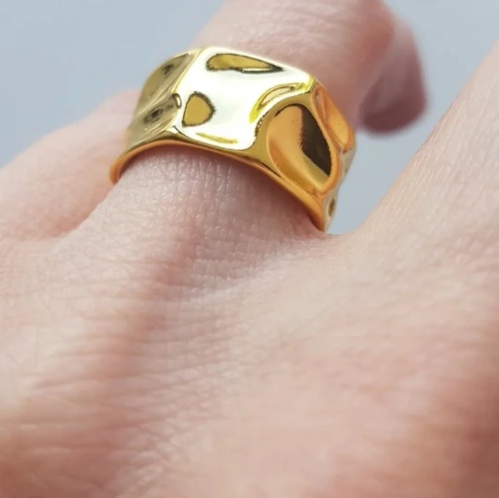 NEW Thick 18k Gold Hammered Adujstable Band Ring - Picture 7 of 11